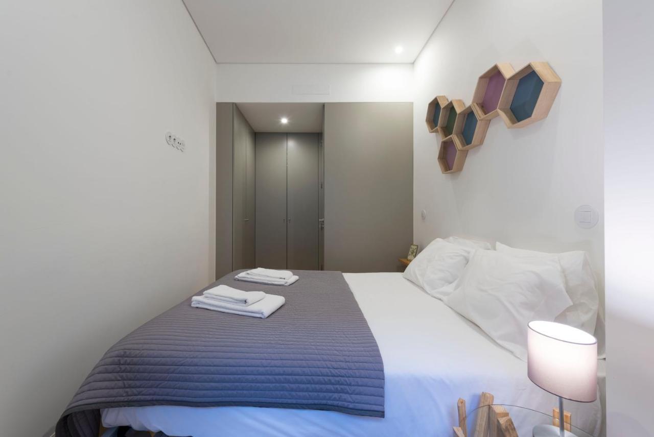 Lovelystay - Stylish Central Apartment By Bolhao Market Porto Exterior photo